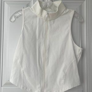 HALARA Mock Neck Zip Front Sleeveless Cropped Tank Top. SZ L. WHITE. (1100). NWT